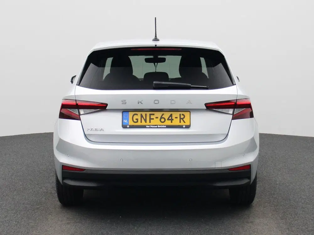 Skoda Fabia 1.0 TSI Selection 115 PK AUTOMAAT uit 2024, foto 5