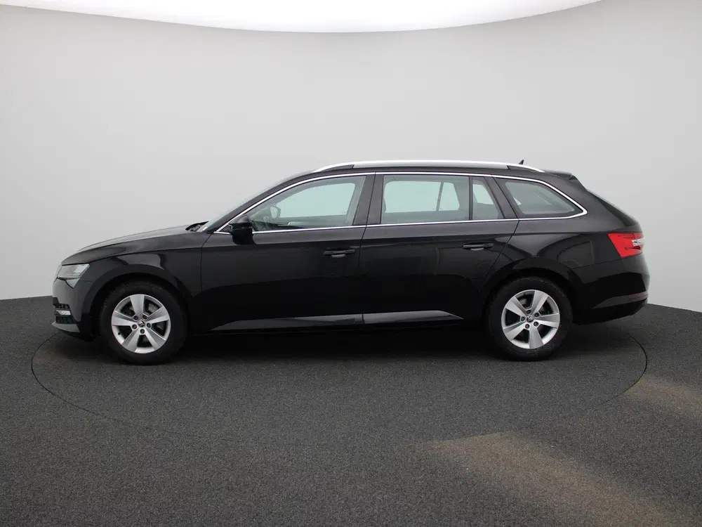 Skoda Superb 1.5 TSI ACT Business Edition uit 2023, foto 4