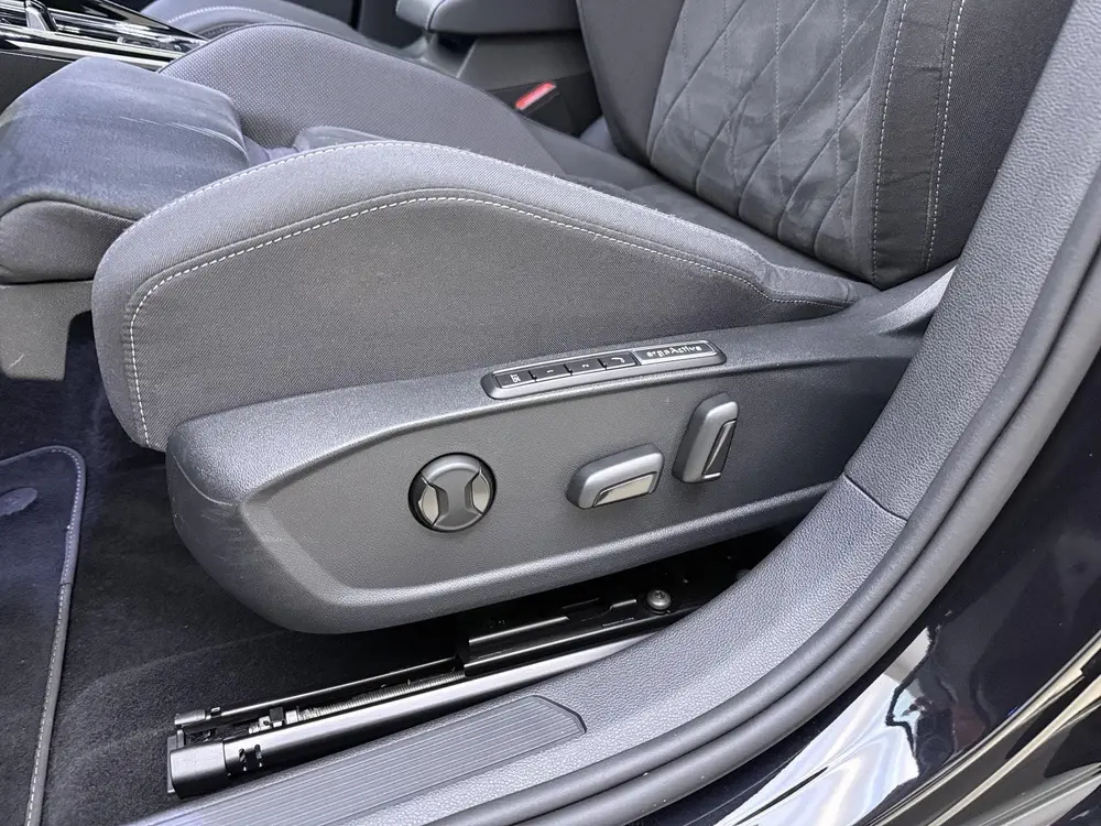 Volkswagen Golf 1.4 eHybrid Style | Apple Carplay / Android uit 2023, foto 11