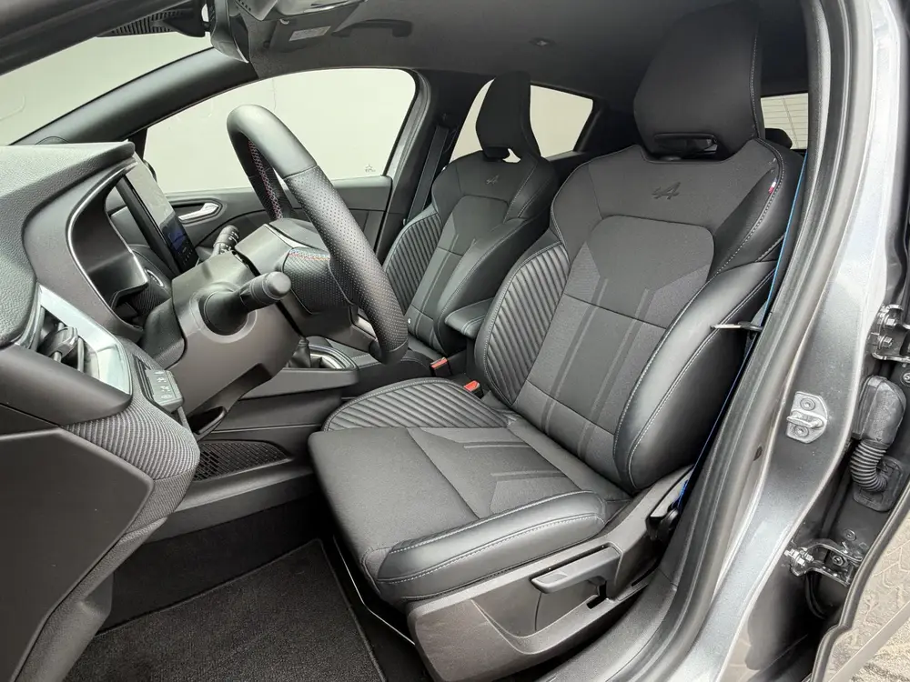 Renault Clio 1.0 Esprit Alpine uit 2025, foto 11