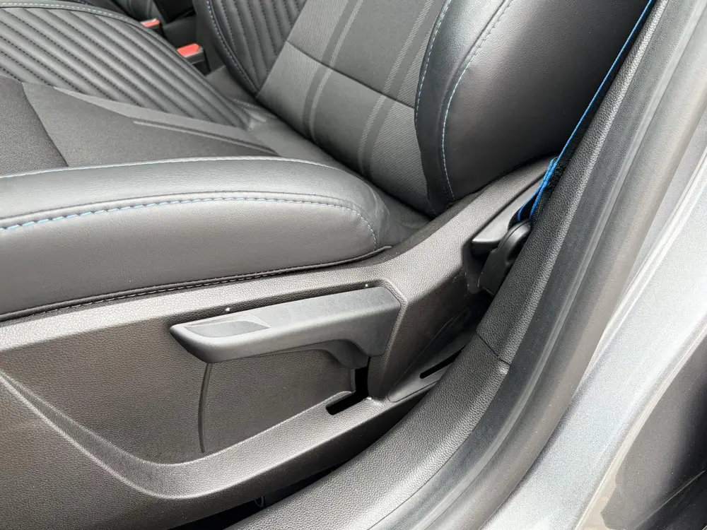 Renault Clio 1.0 Esprit Alpine uit 2025, foto 12