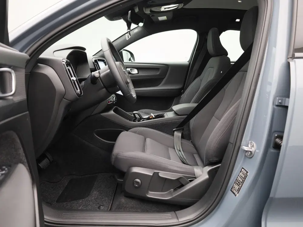 Volvo C40 Recharge Core uit 2022, foto 11