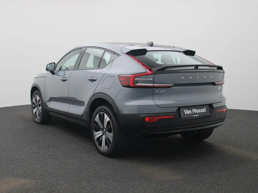 Volvo C40 Recharge Core uit 2022, foto 2