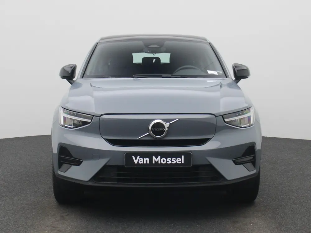 Volvo C40 Recharge Core uit 2022, foto 3
