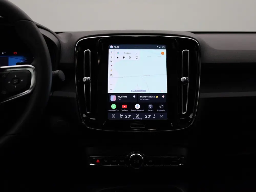 Volvo C40 Recharge Core uit 2022, foto 9