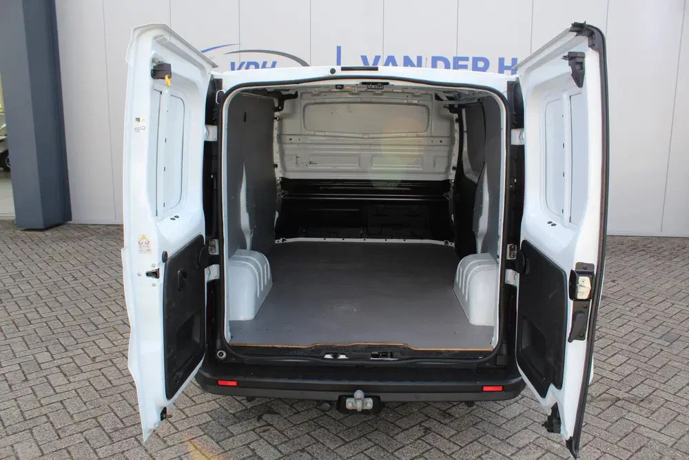 Fiat Talento 2.0 MultiJet L1H1 Basis Multimedia uit 2020, foto 4