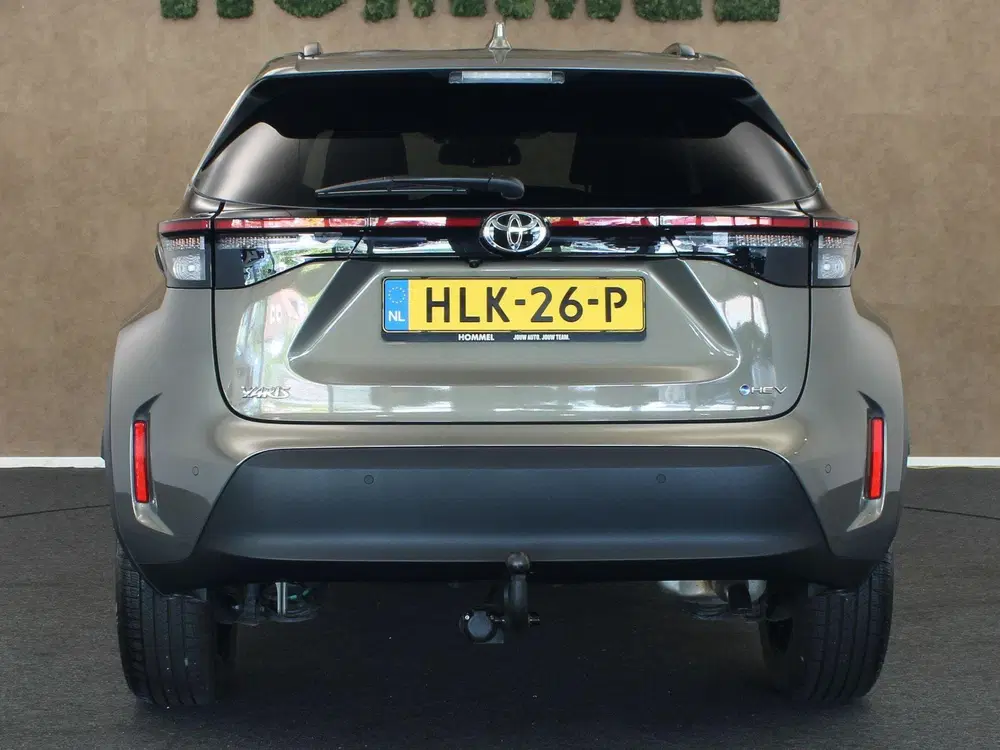 Toyota Yaris Cross 1.5 Hybrid 115 First Edition uit 2025, foto 11