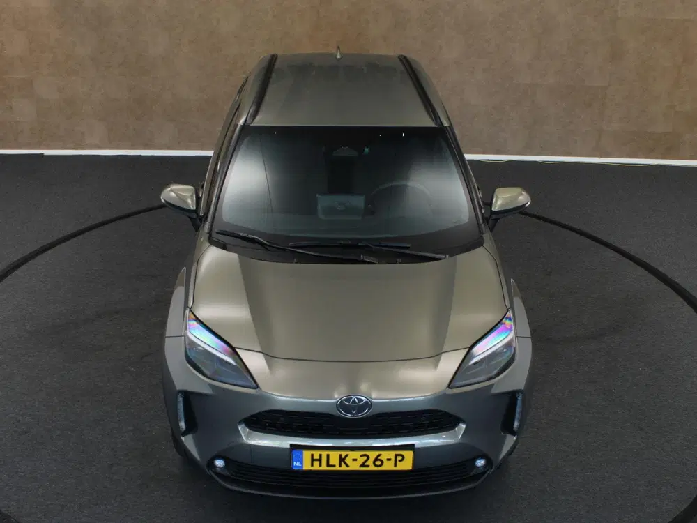 Toyota Yaris Cross 1.5 Hybrid 115 First Edition uit 2025, foto 15