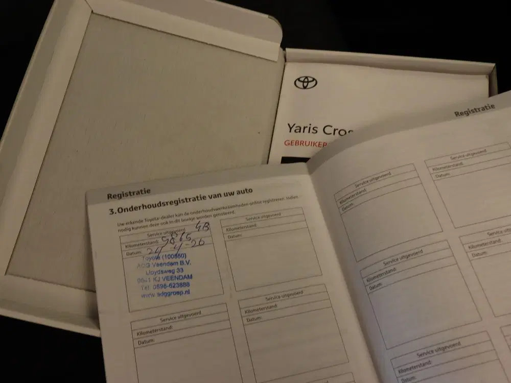 Toyota Yaris Cross 1.5 Hybrid 115 First Edition uit 2025, foto 3