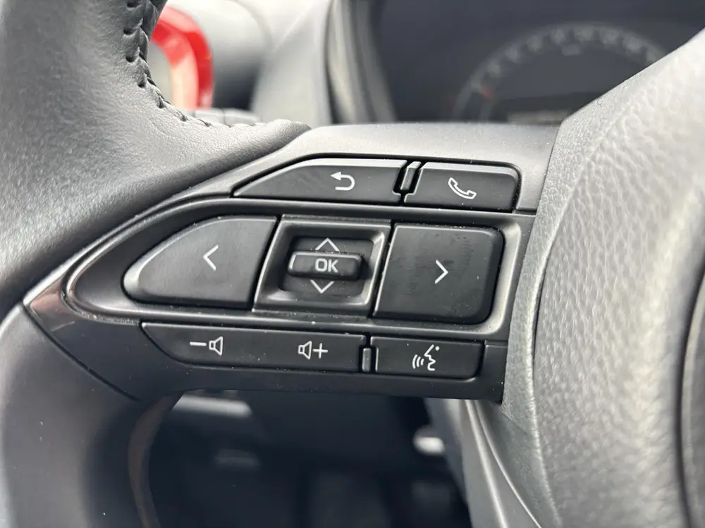 Toyota Aygo X 1.0 VVT-i MT Pulse APPLE CARPLAY uit 2023, foto 8