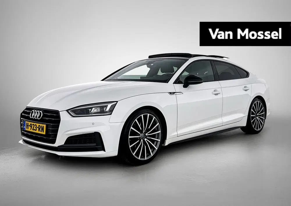 Audi A5 35 TFSI Sport S-line black edition 150 PK uit 2020