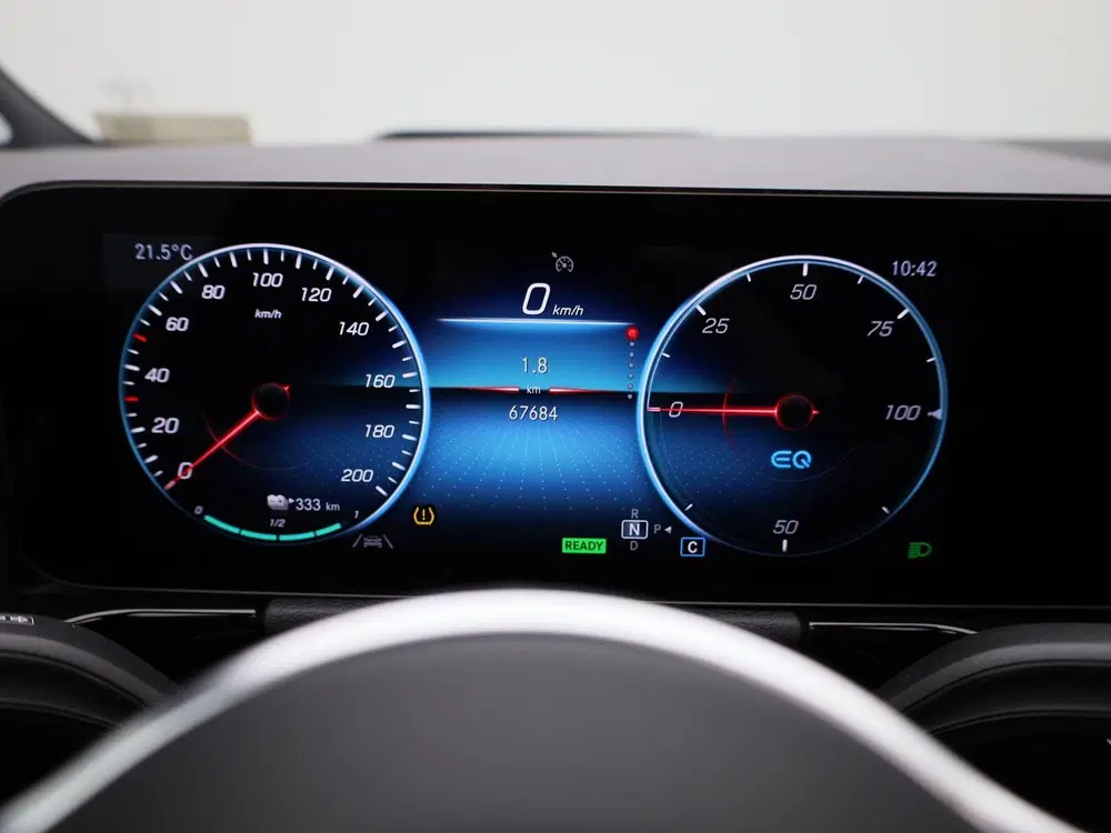 Mercedes-Benz EQA 250 Business Solution Luxury 67 kWh uit 2021, foto 19