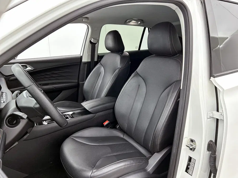 MG HS PHEV 1.5 Luxury Aut. Luxury uit 2025, foto 2