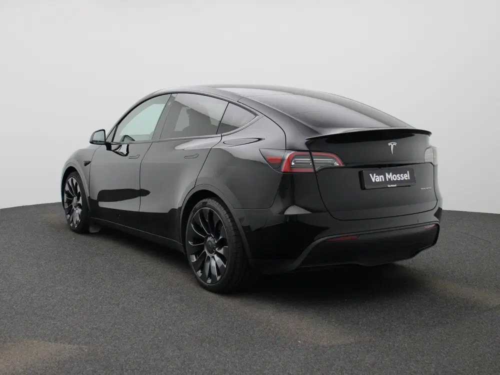 Tesla Model Y Performance AWD 75 kWh uit 2022, foto 2