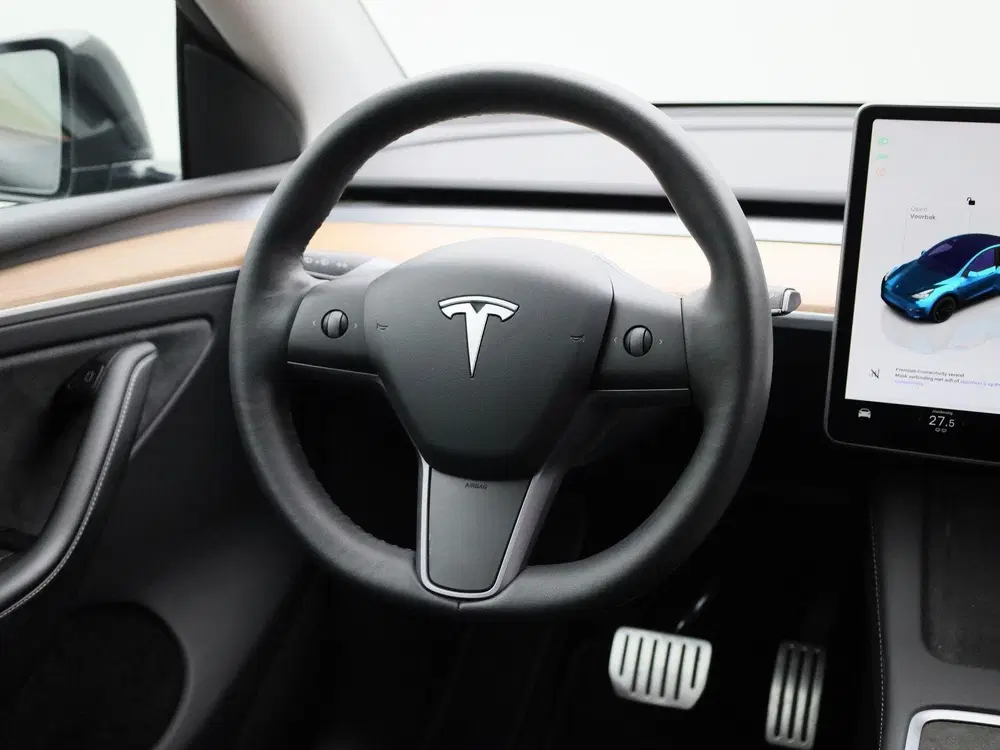 Tesla Model Y Performance AWD 75 kWh uit 2022, foto 9