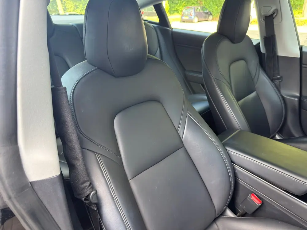 Tesla Model 3 Dual Long Range AWD 75 kWh 84,3 SOH l Pano l L uit 2019, foto 7