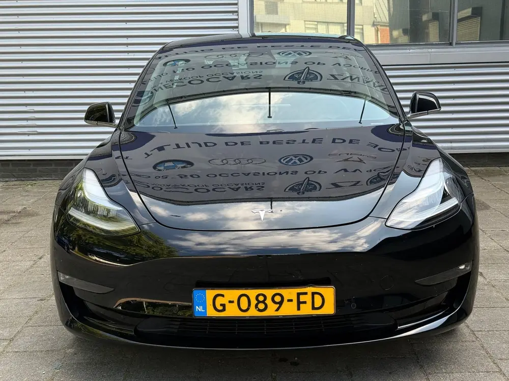 Tesla Model 3 Dual Long Range AWD 75 kWh 84,3 SOH l Pano l L uit 2019, foto 8