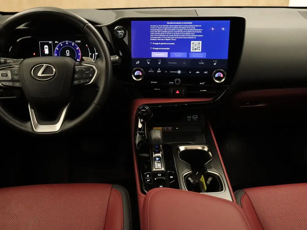 Lexus NX 350h AWD Luxury Line uit 2023, foto 17