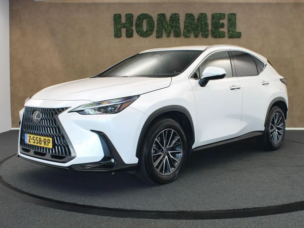 Lexus NX 350h AWD Luxury Line uit 2023, foto 5