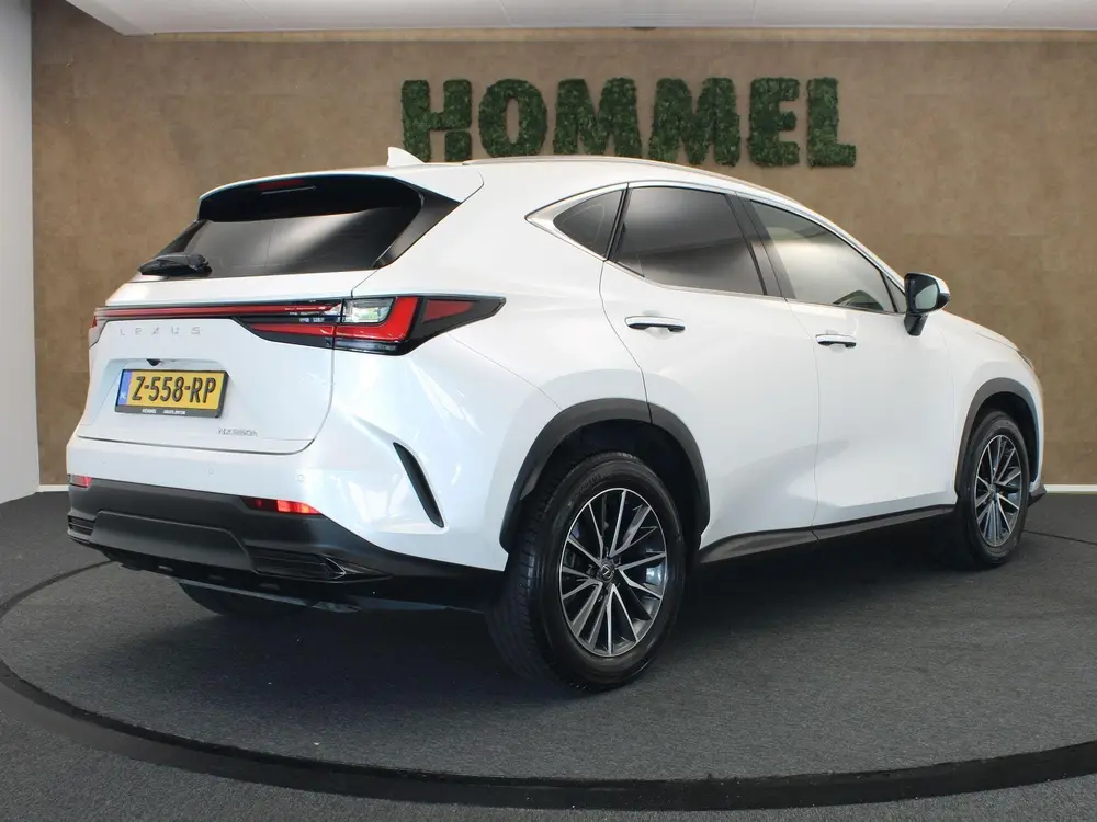 Lexus NX 350h AWD Luxury Line uit 2023, foto 6