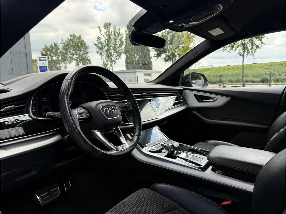 Audi Q8 55 TFSI e quattro Pro Line S Line HUD B&O uit 2021, foto 15
