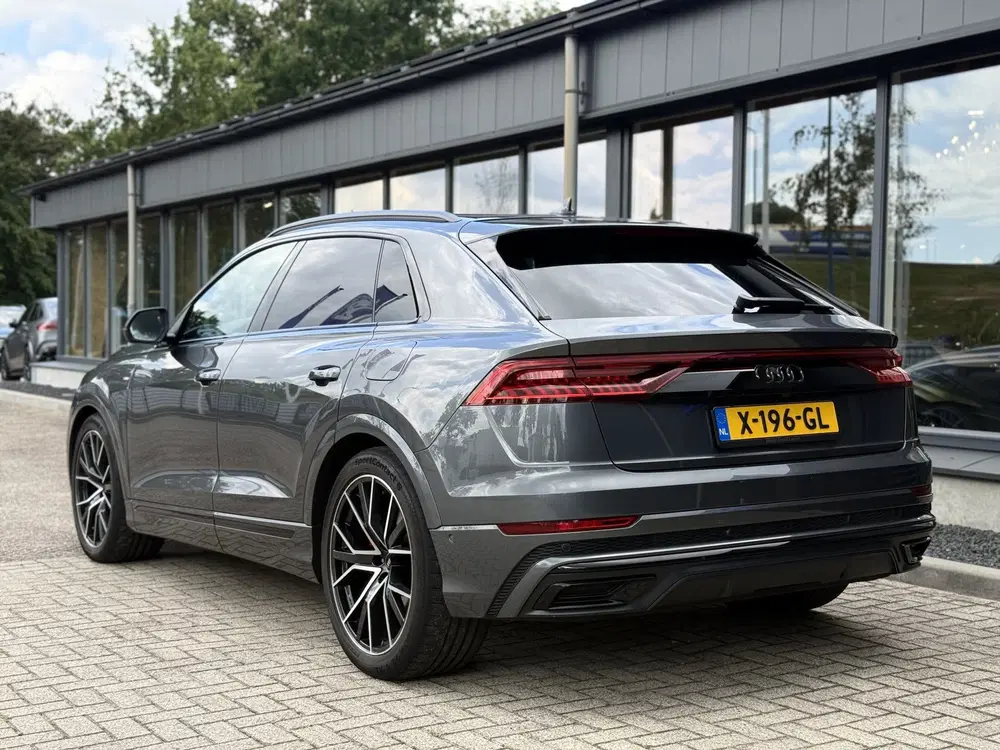 Audi Q8 55 TFSI e quattro Pro Line S Line HUD B&O uit 2021, foto 2