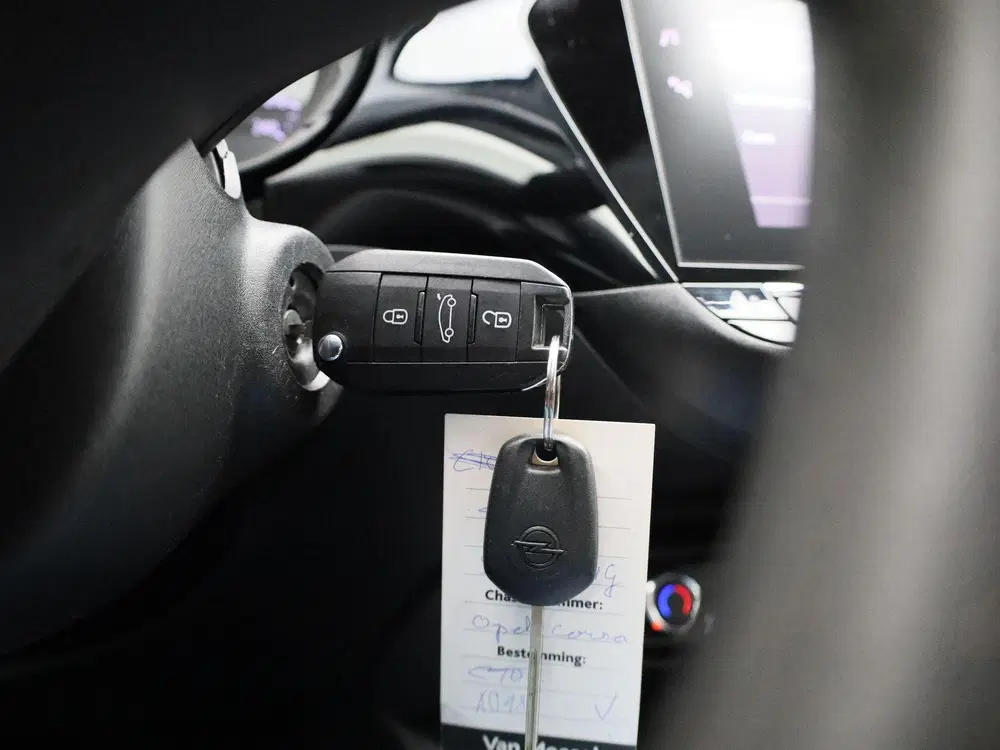 Opel Corsa 1.2 Level 2 uit 2023, foto 19