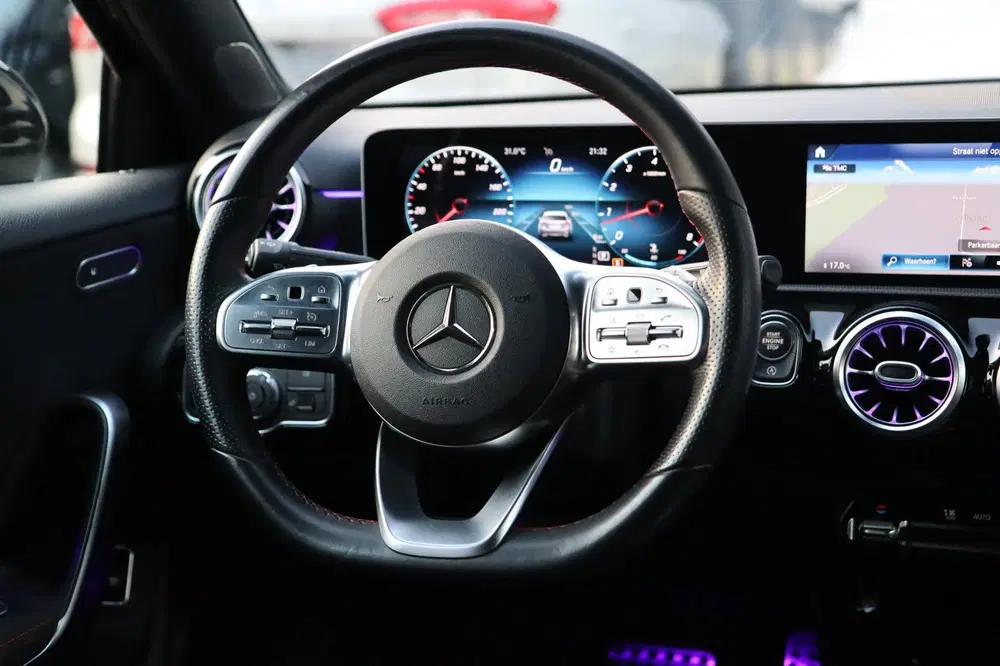 Mercedes-Benz A-Klasse A250 AMG 4Matic uit 2020, foto 16
