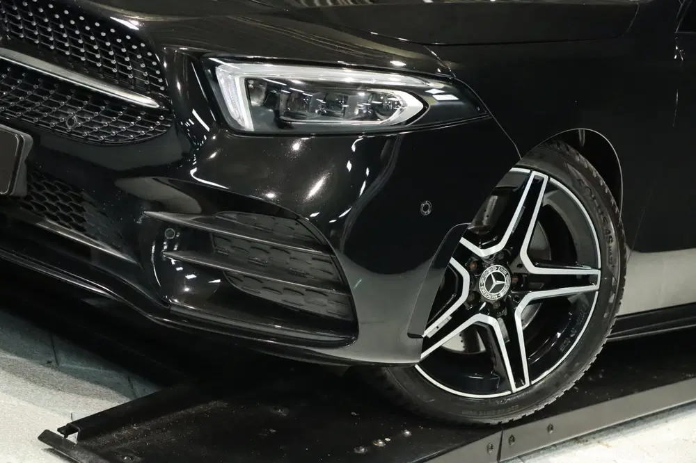 Mercedes-Benz A-Klasse A250 AMG 4Matic uit 2020, foto 2