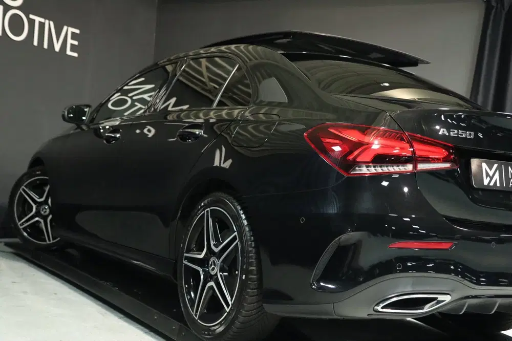 Mercedes-Benz A-Klasse A250 AMG 4Matic uit 2020, foto 3