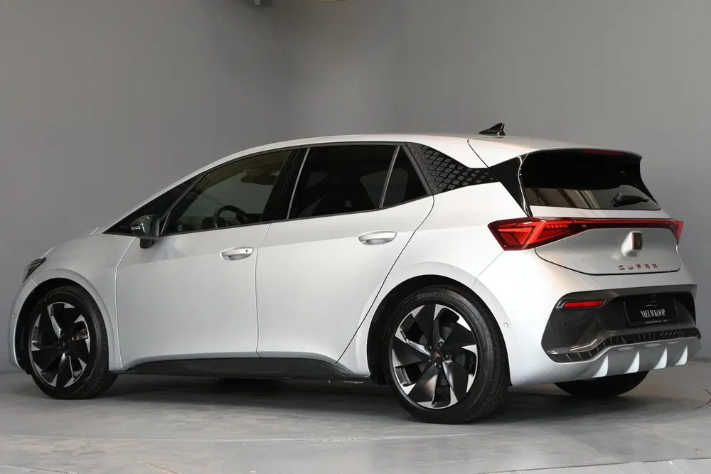 Cupra Born Performance 82 kWh uit 2023, foto 10