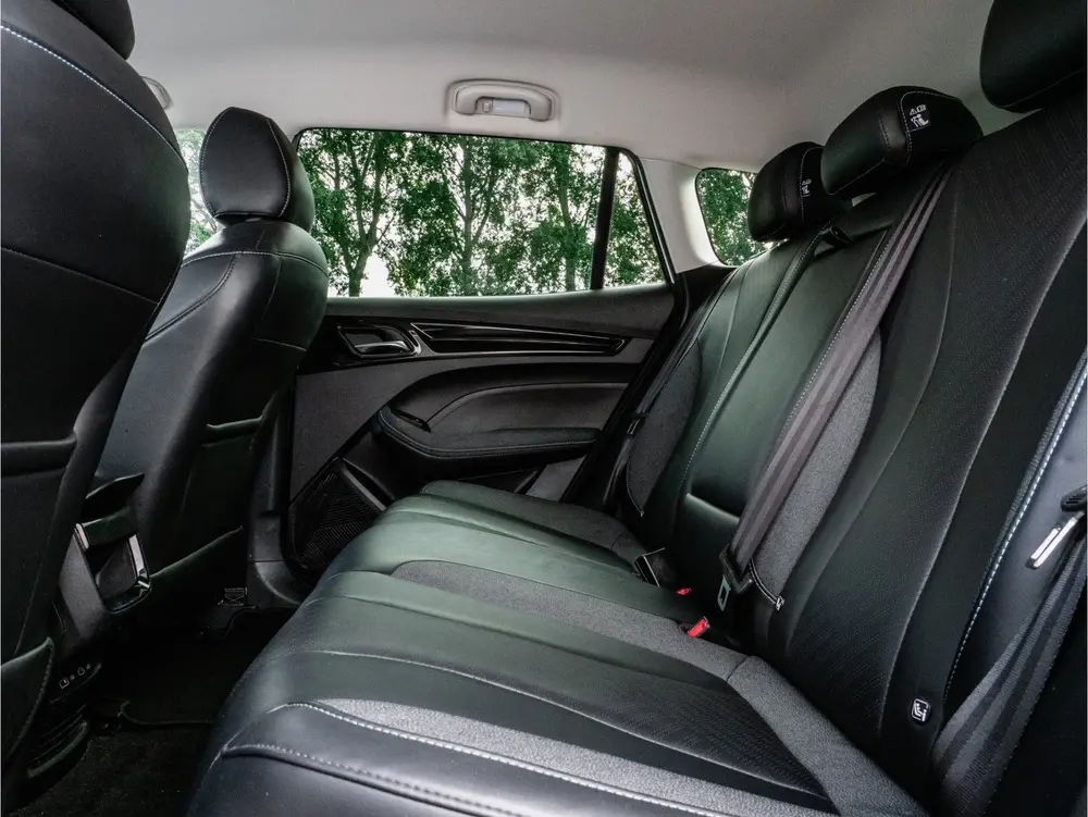 MG MG5 Standard Range Luxury 50 kWh SOH 88% Leer uit 2022, foto 14