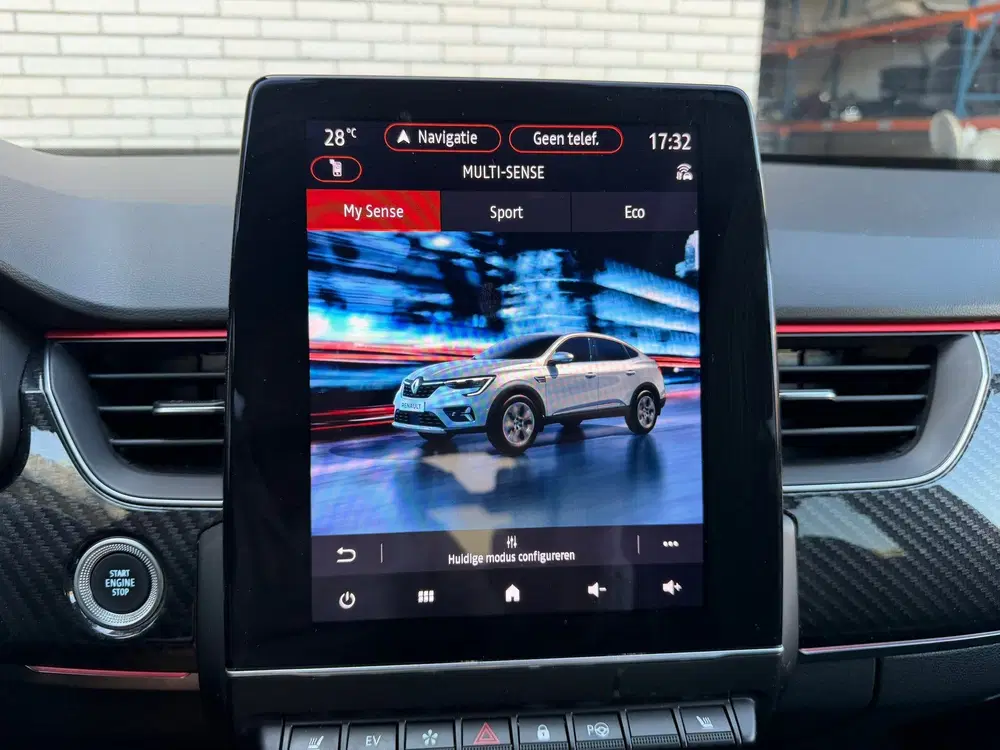 Renault Arkana E-Tech Hybrid R.S. Line uit 2021, foto 17