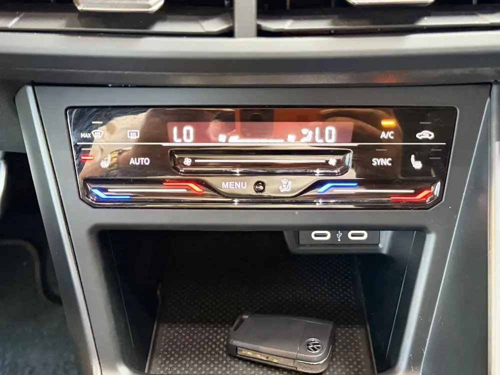 Volkswagen Polo 1.0 TSI 3X R-Line|PANO|IQ LIGHT|ACC|CAMERA|C uit 2025, foto 16