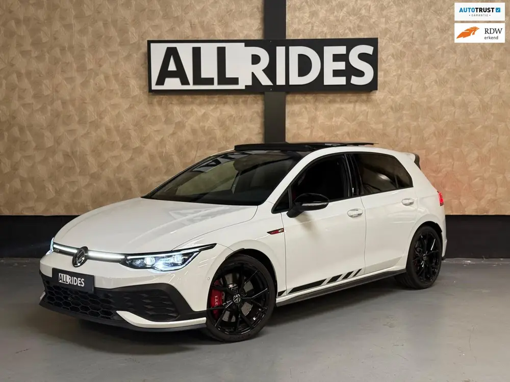 Volkswagen GOLF 2.0 TSI GTI CLUBSPORT | Pano | Stoel/Stuurve uit 2022