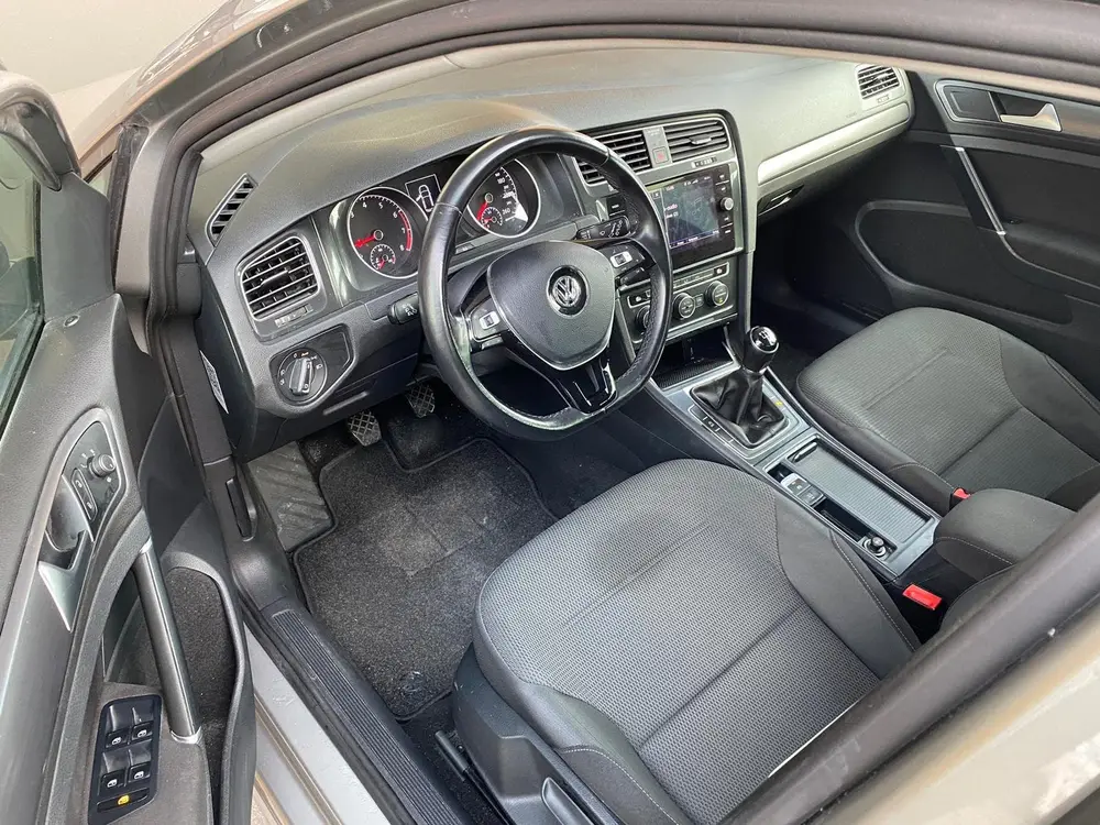Volkswagen Golf 1.0 TSI Comfortline | Cruise | Navigatie uit 2019, foto 5