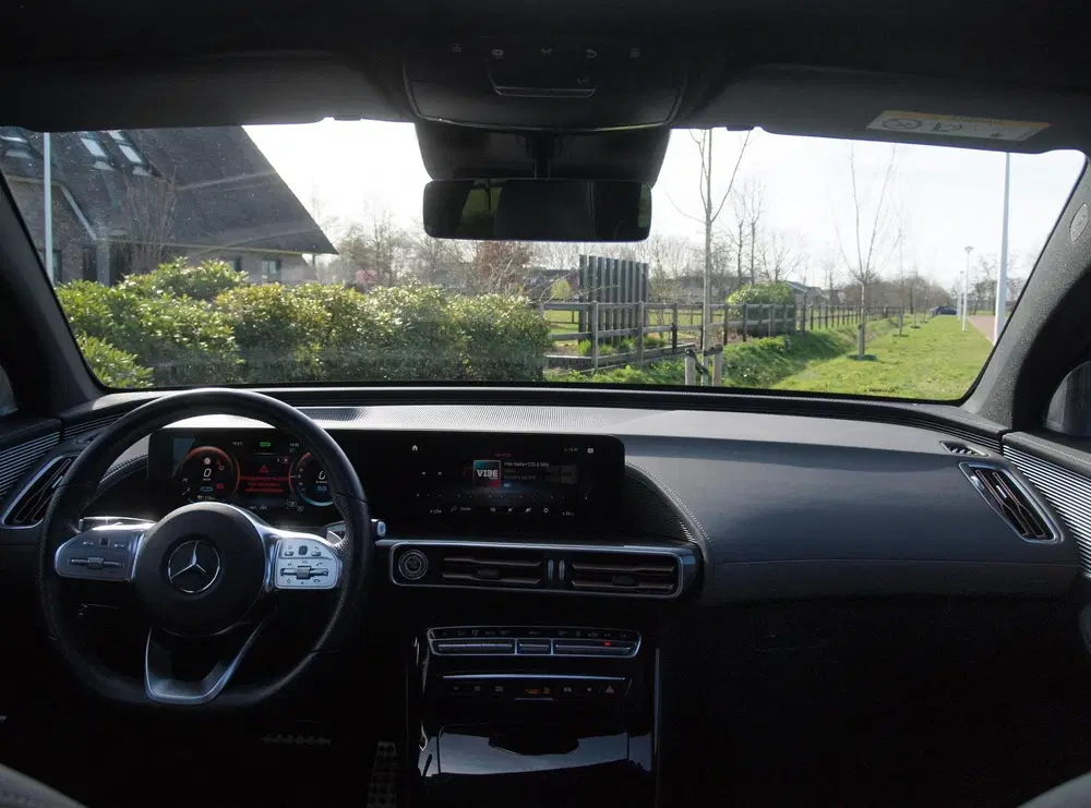 Mercedes-Benz EQC 400 4MATIC Business Solution AMG 80 kWh uit 2020, foto 14