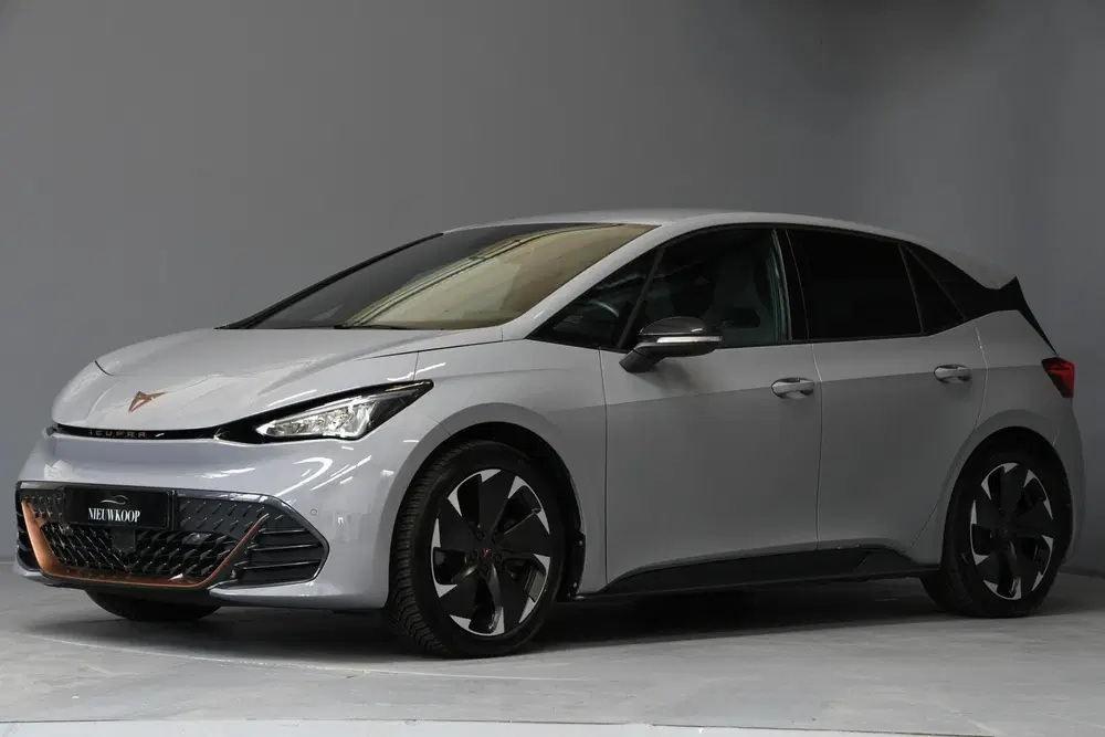 Cupra Born Performance 82 kWh uit 2023, foto 2