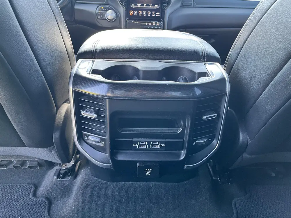 Dodge Ram 1500 5.7 V8 4x4 Crew Cab Laramie Clima, cruise, ca uit 2021, foto 19