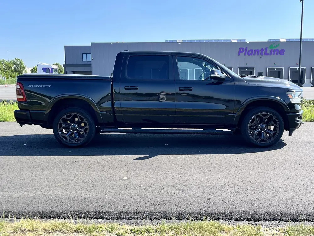 Dodge Ram 1500 5.7 V8 4x4 Crew Cab Laramie Clima, cruise, ca uit 2021, foto 6
