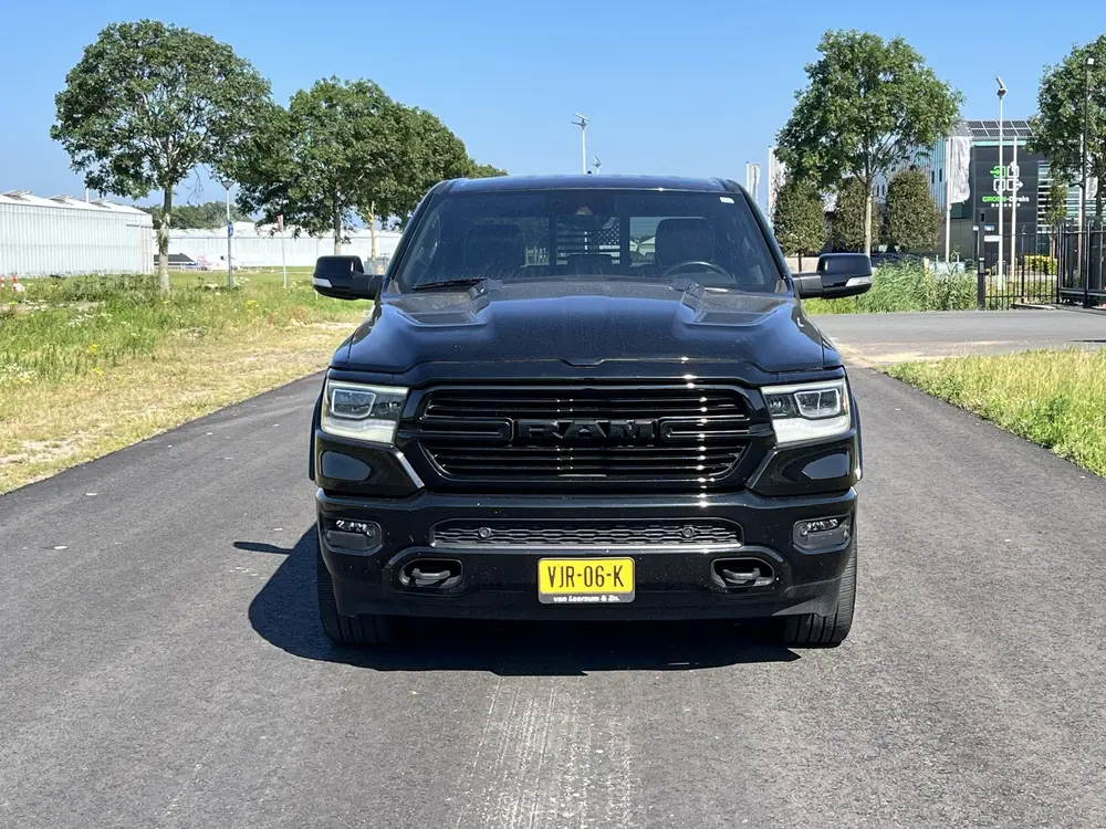 Dodge Ram 1500 5.7 V8 4x4 Crew Cab Laramie Clima, cruise, ca uit 2021, foto 8