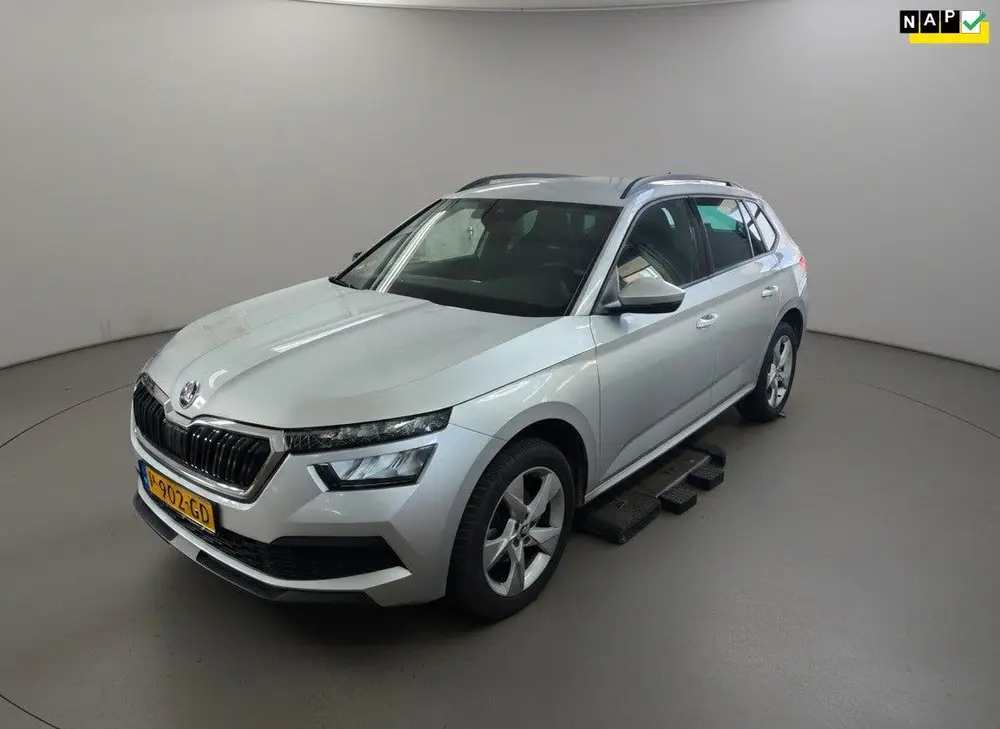 Skoda Kamiq 1.0 TSI Sport Business uit 2022