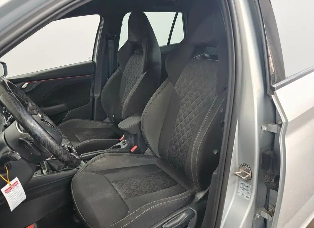 Skoda Kamiq 1.0 TSI Sport Business uit 2022, foto 7