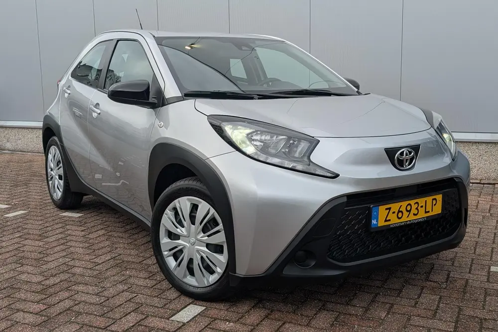 Toyota Aygo X 1.0 VVT-i MT Play uit 2024, foto 3