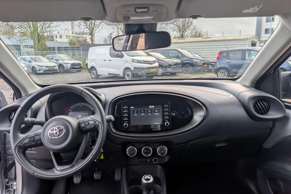 Toyota Aygo X 1.0 VVT-i MT Play uit 2024, foto 9