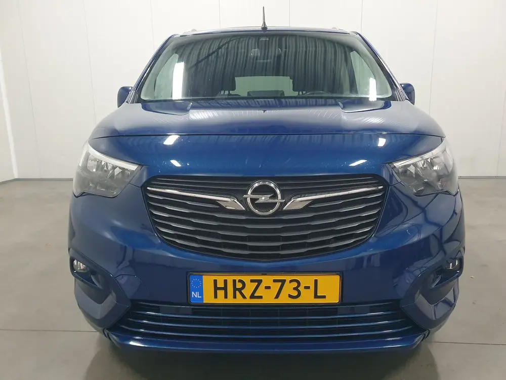 Opel Combo 1.2 Turbo L1H1 Edition PANO uit 2019, foto 17