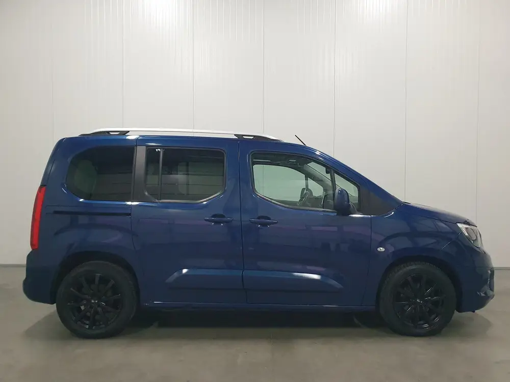 Opel Combo 1.2 Turbo L1H1 Edition PANO uit 2019, foto 7