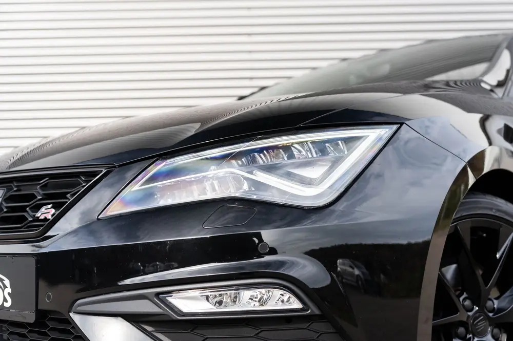 SEAT Leon 1.5 TSI FR Business Intense Black uit 2019, foto 12