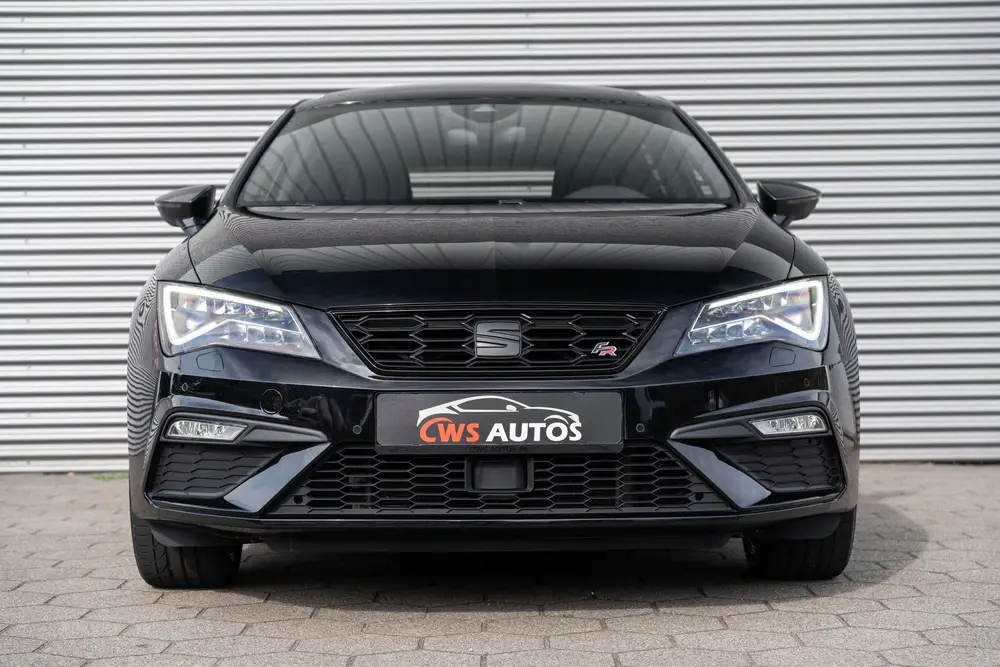 SEAT Leon 1.5 TSI FR Business Intense Black uit 2019, foto 2