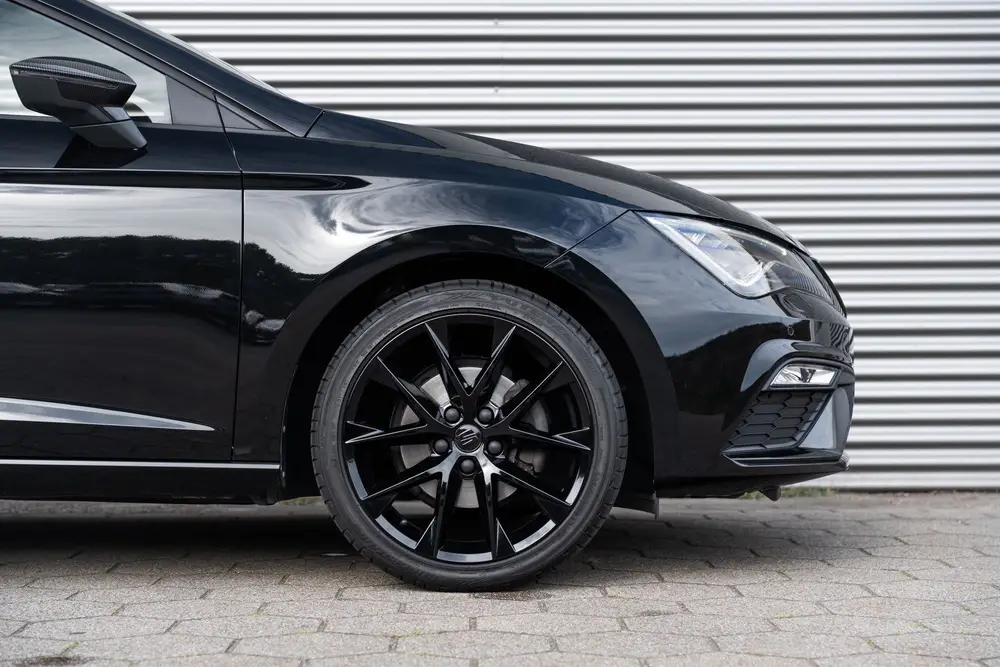 SEAT Leon 1.5 TSI FR Business Intense Black uit 2019, foto 9
